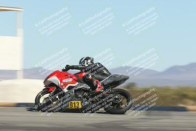 media/Oct-30-2025-Racers Edge (Thu) [[dabbdaf680]]/3-B Group/Session 4 (Turn 9 Side)/